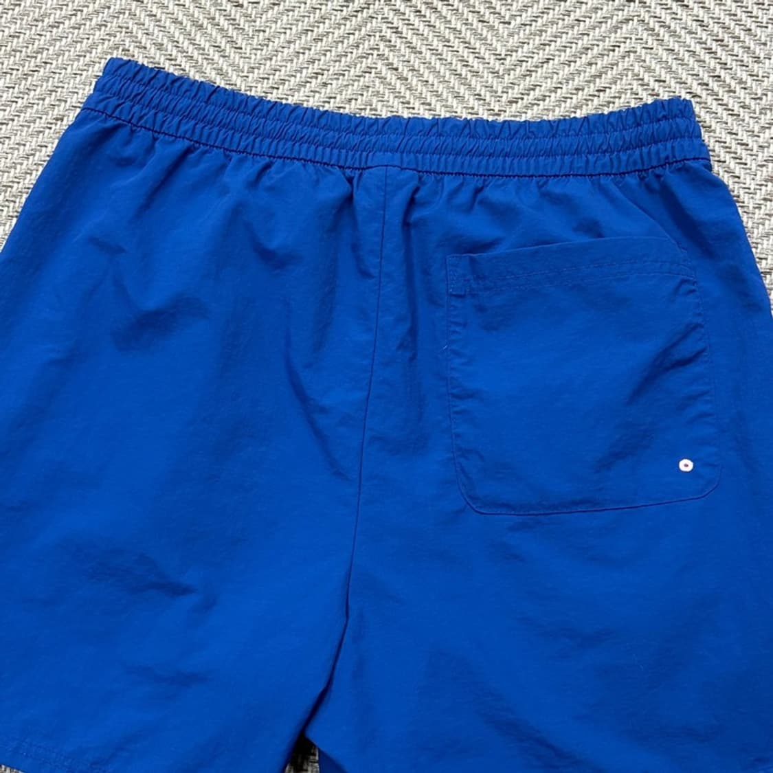 엄브로 베이직 로고 쇼츠 v2645 상품이미지4