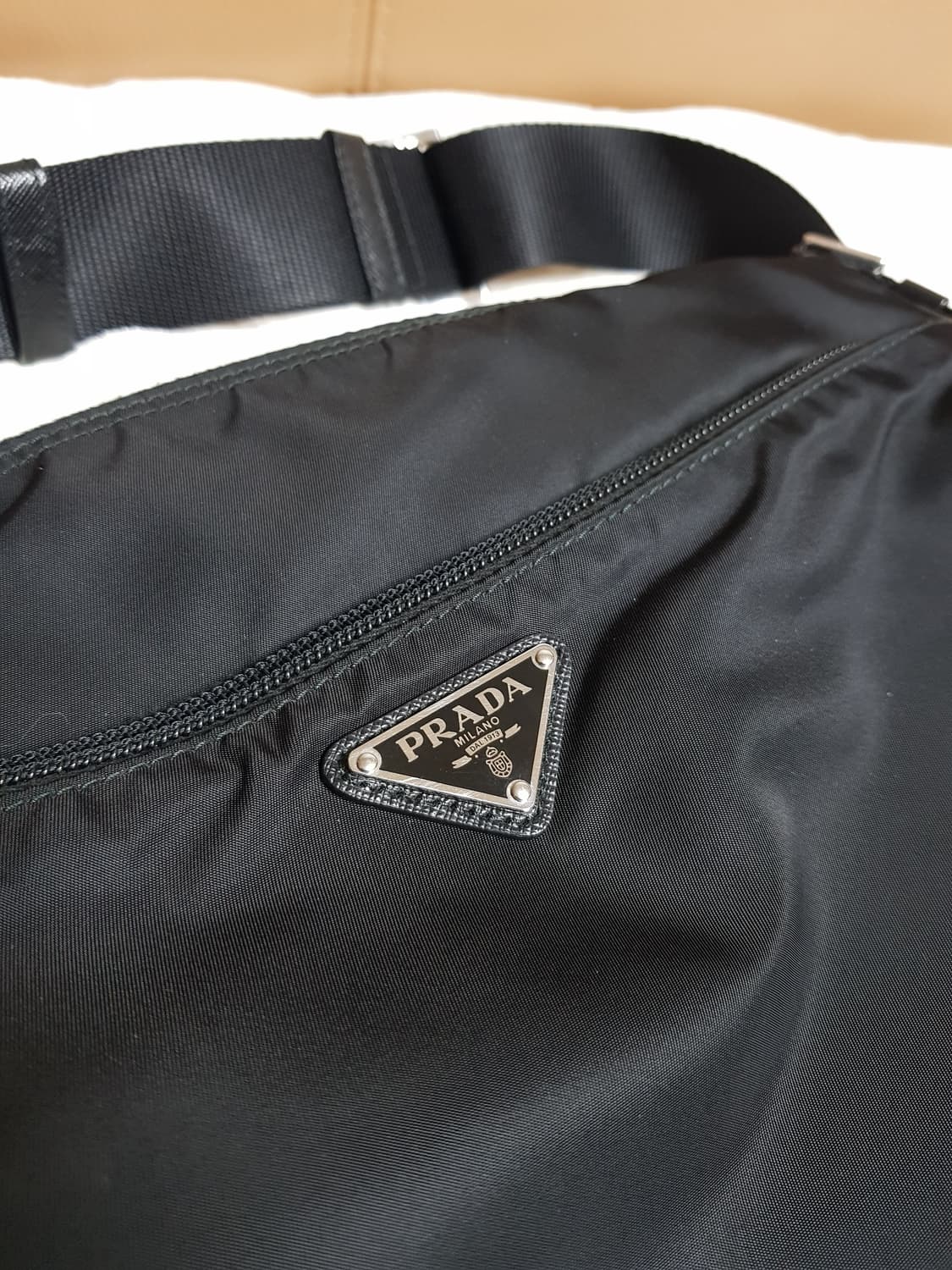 프라다 삼각로고 나일론 숄더백 크로스백 블랙 1bc421 상품이미지7