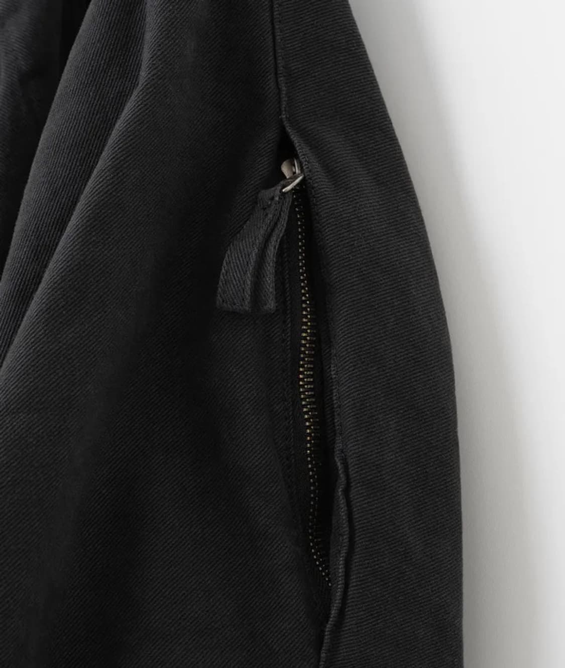 밀로아카이브 데님 로우 셔링백 [페이드 블랙] 상품이미지4