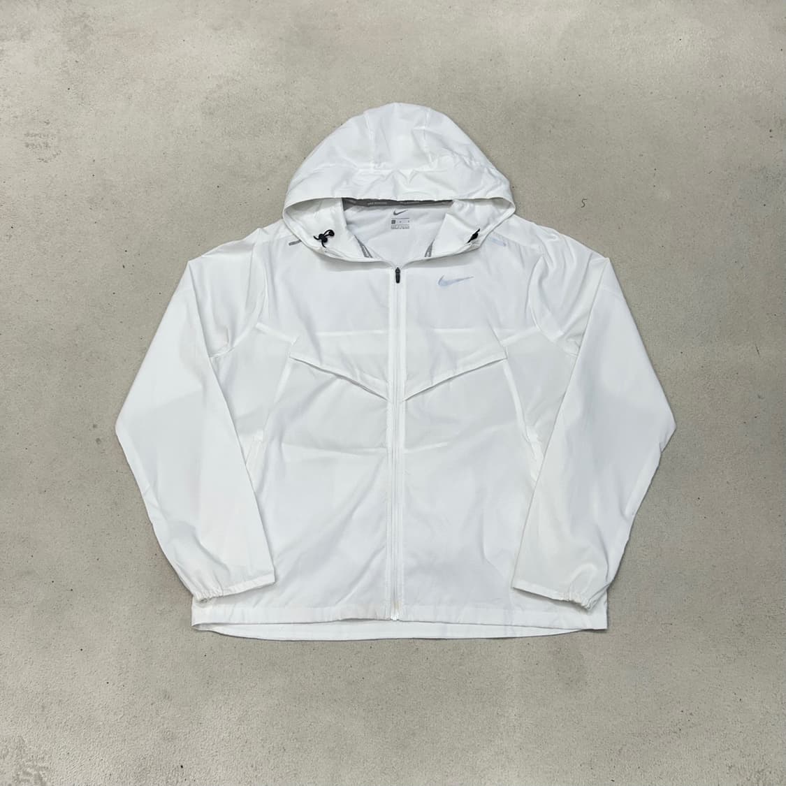 나이키 바람막이 상품이미지1