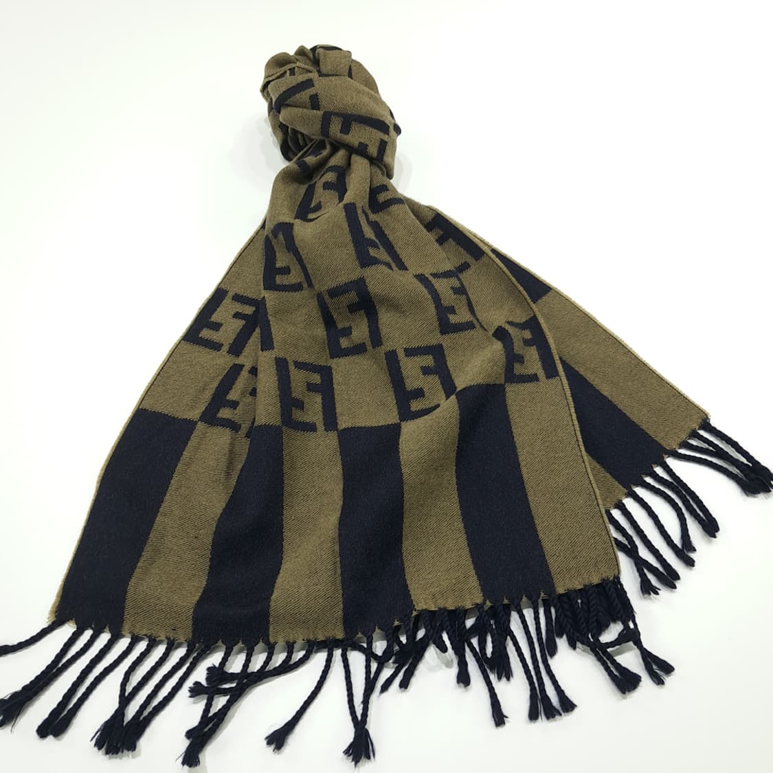 MX199 펜디 FF 모노그램 베이지 네이비 울 양면 목도리 머플러 상품이미지2