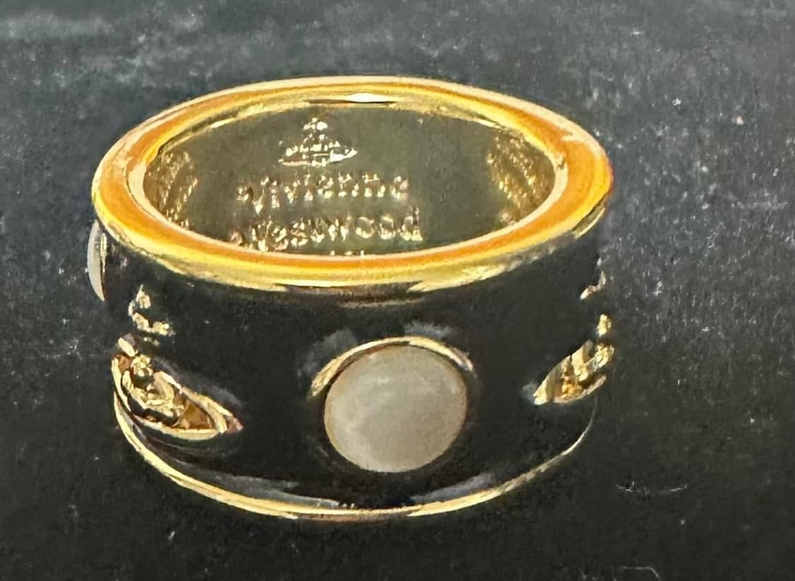 비비안웨스트우드 반지 골드 블랙 상품이미지1