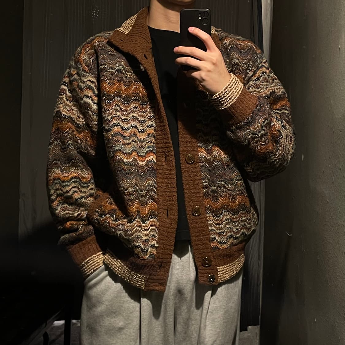 CAPERDONI 브라운 멀티컬러 에스닉 지그재그 패턴 하이넥 가디건 L 상품이미지1