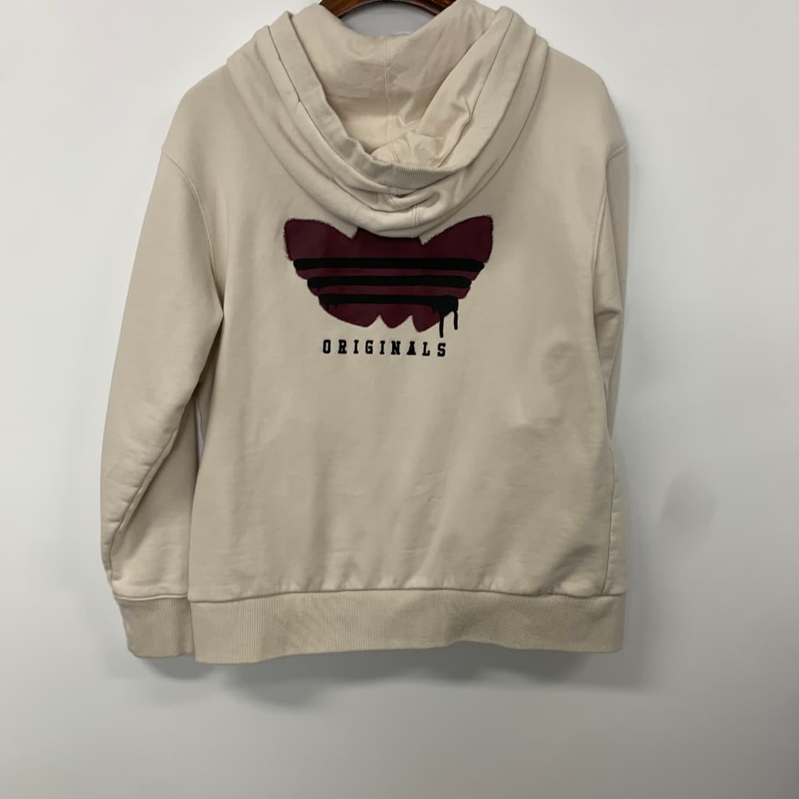 아디다스 빅로고 오트밀 후드티 상품이미지4