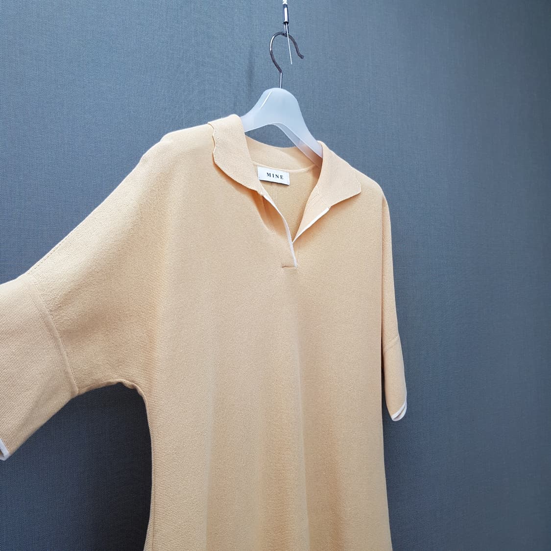 한섬 마인 오픈카라 반팔 니트 F사이즈 상품이미지3