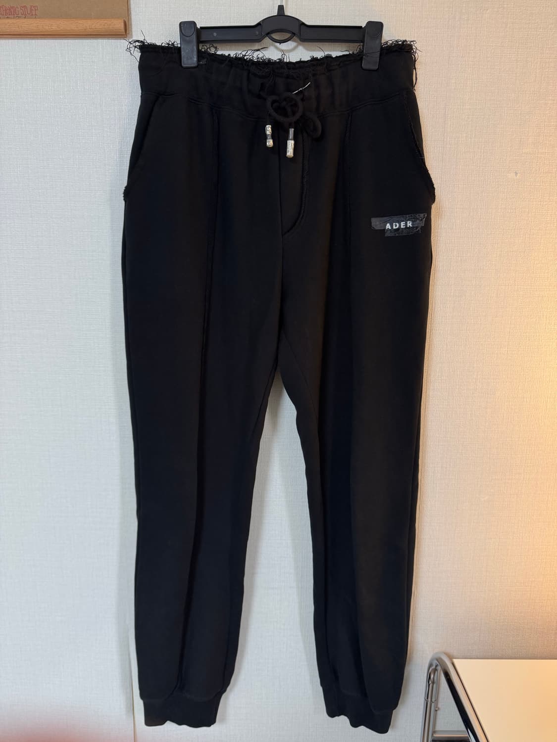 [A4]아더에러 덕트 테이프 스웻팬츠 블랙 상품이미지1