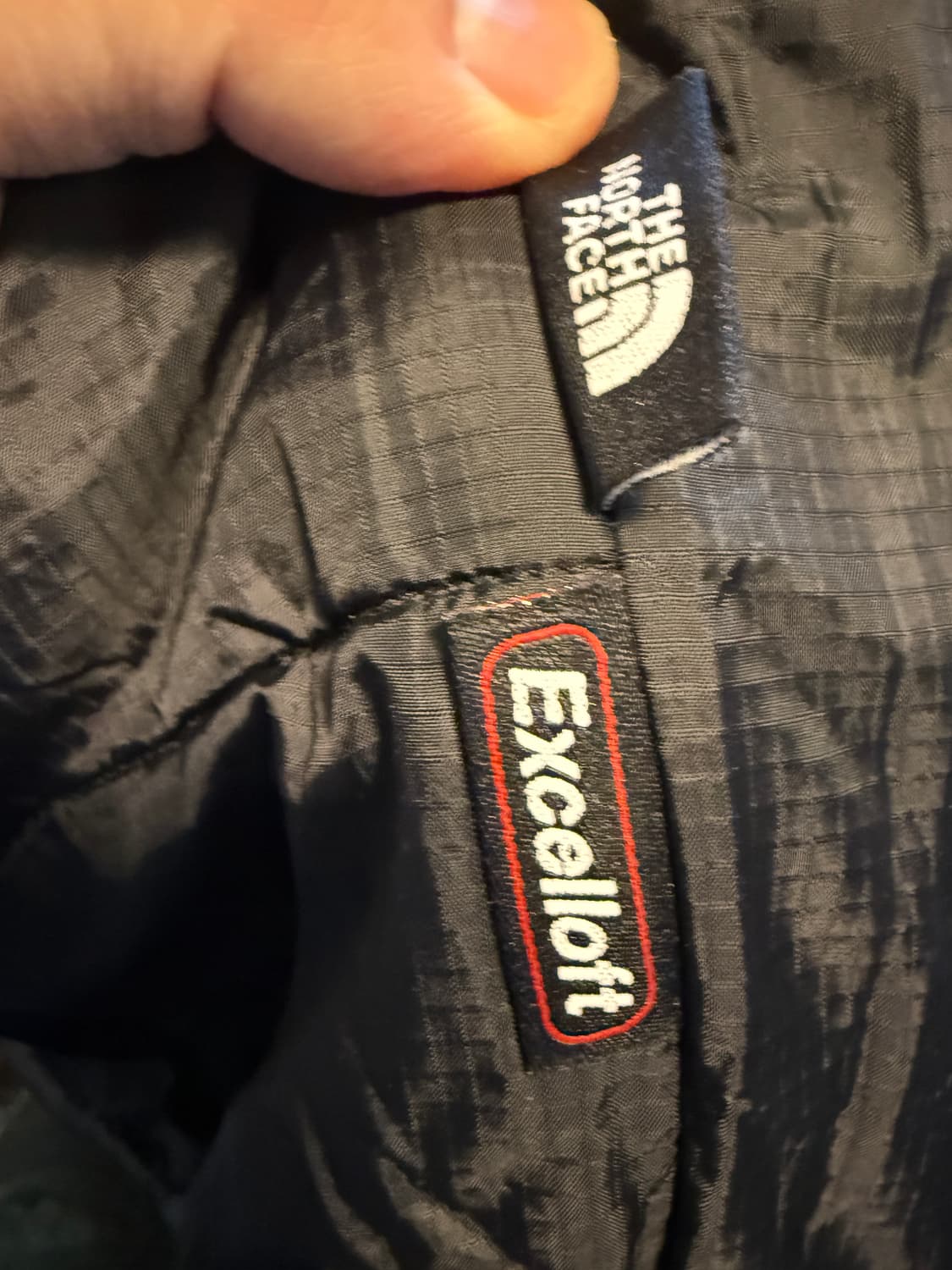 THE NORTH FACE Excelloft 블랙 경량 패딩 상품이미지3