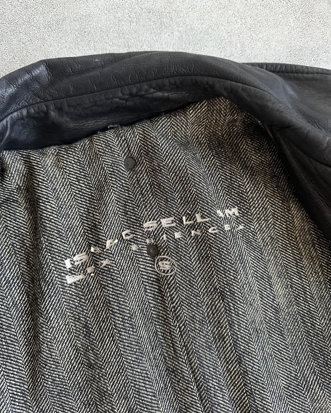 아이작 세럼 초기 아카이브 워싱 레더 코트 상품이미지8