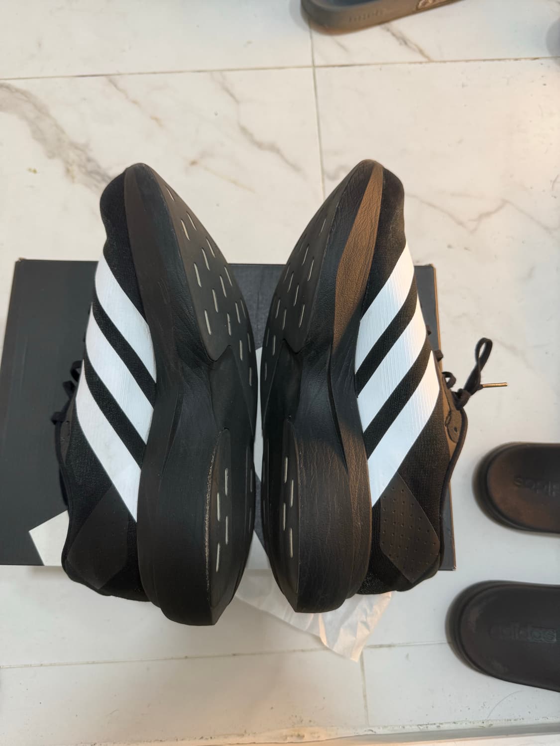 아디다스 evo sl 검흰 상품이미지2