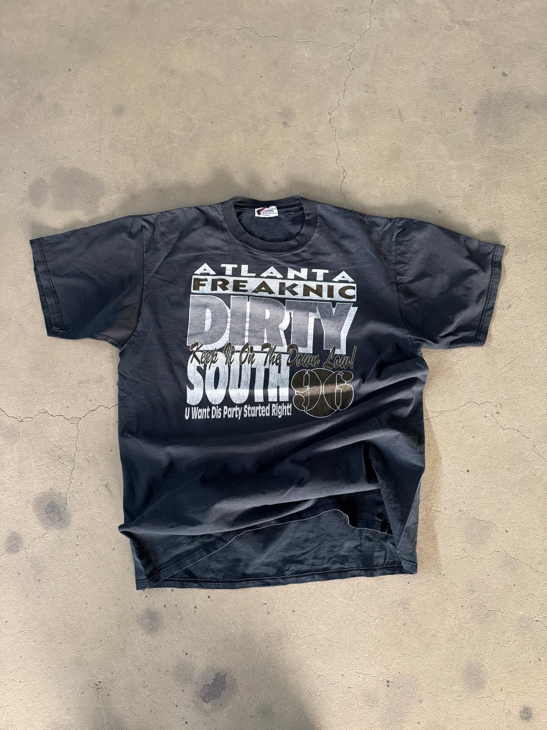 185$ 아틀란타 freaknic Dirty South 티셔츠 XL 상품이미지1