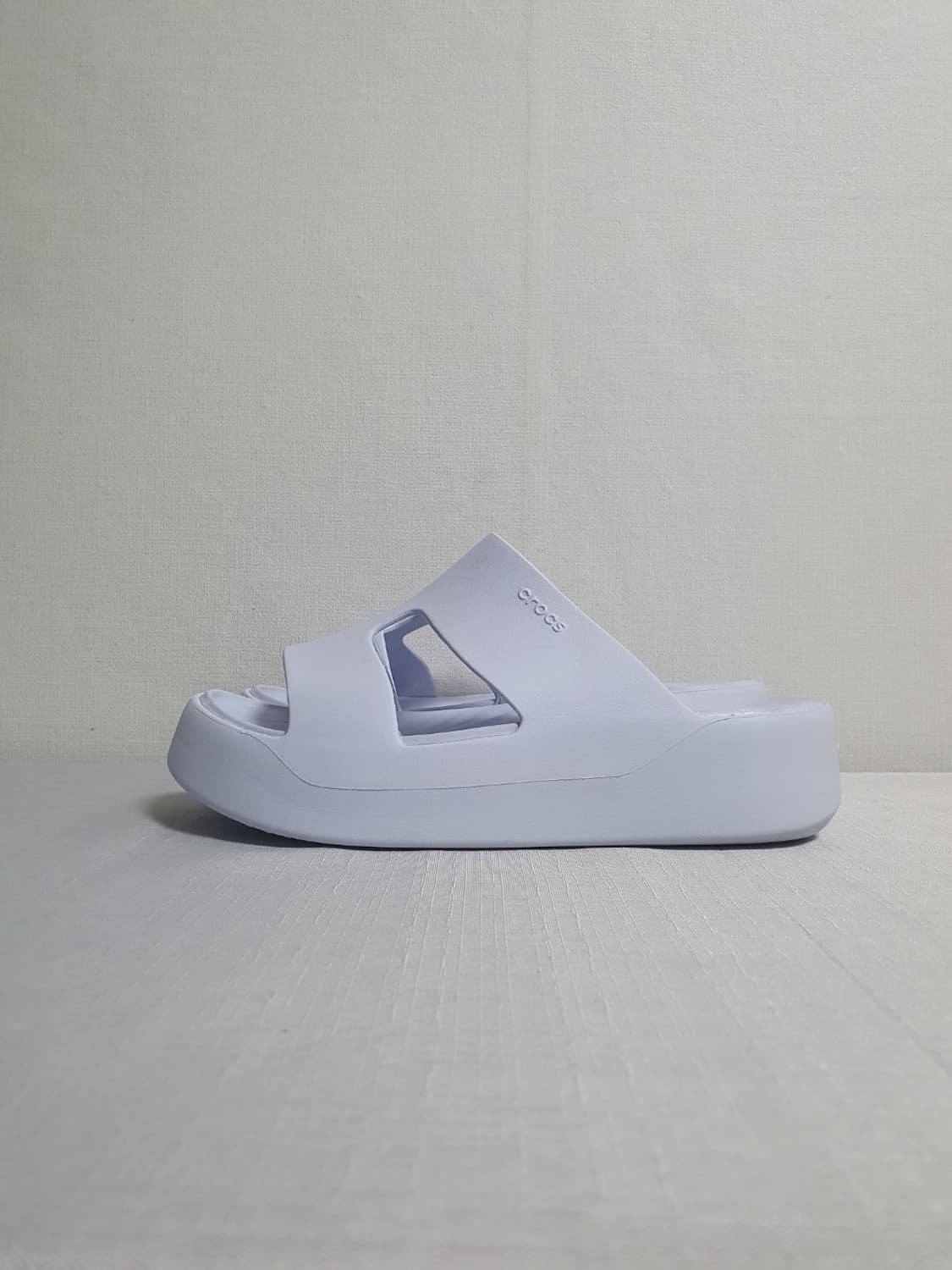 크록스 겟어웨이 플랫폼 H스트랩 샌들 220mm 상품이미지1