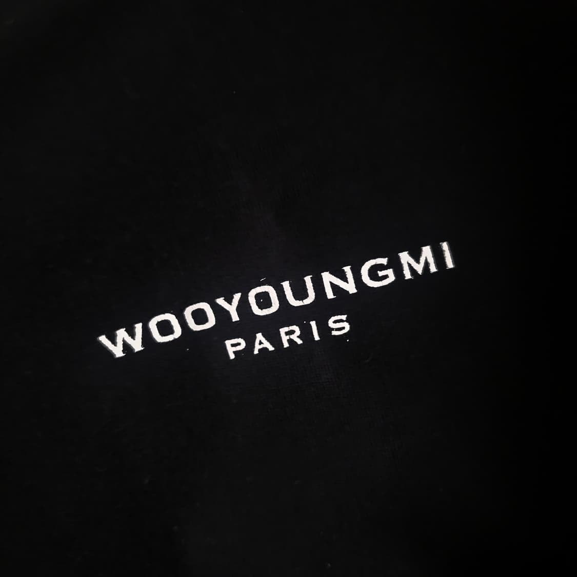 22SS 우영미 플라워 백로고 반팔티 48사이즈 블랙 상품이미지4