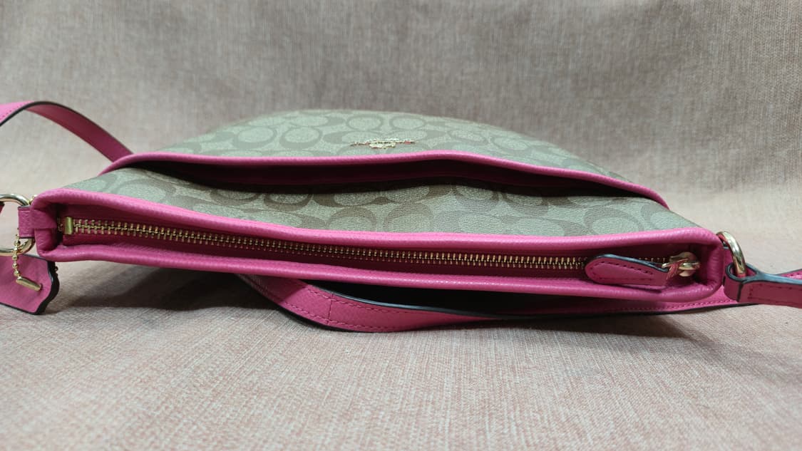 코치 시그니처 크로스백 브라운/핑크 상품이미지3