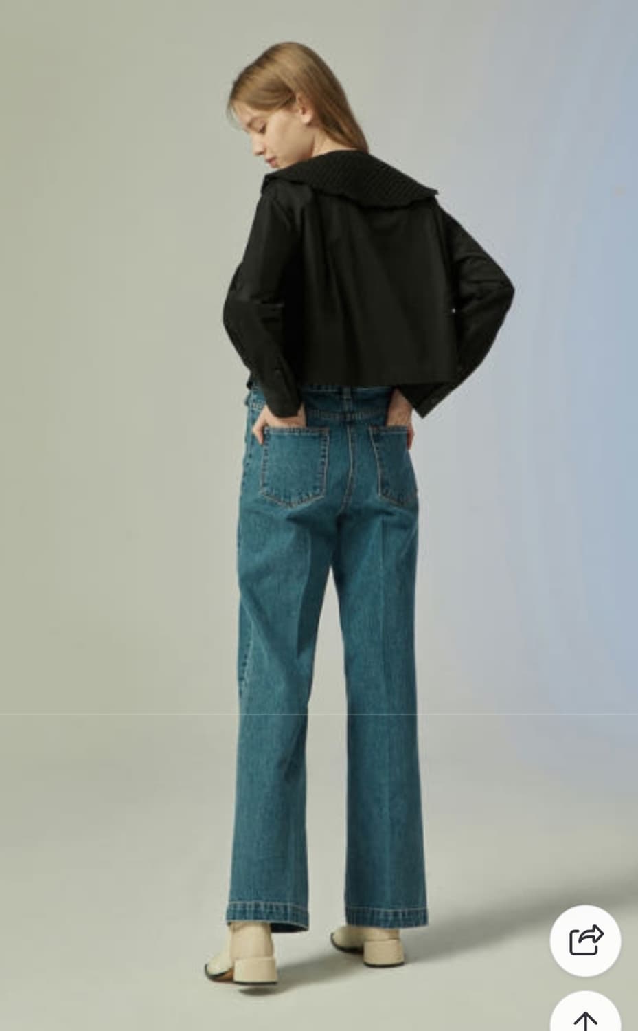 CC콜렉트 펀칭 자수카라 숏 블라우스 상품이미지4