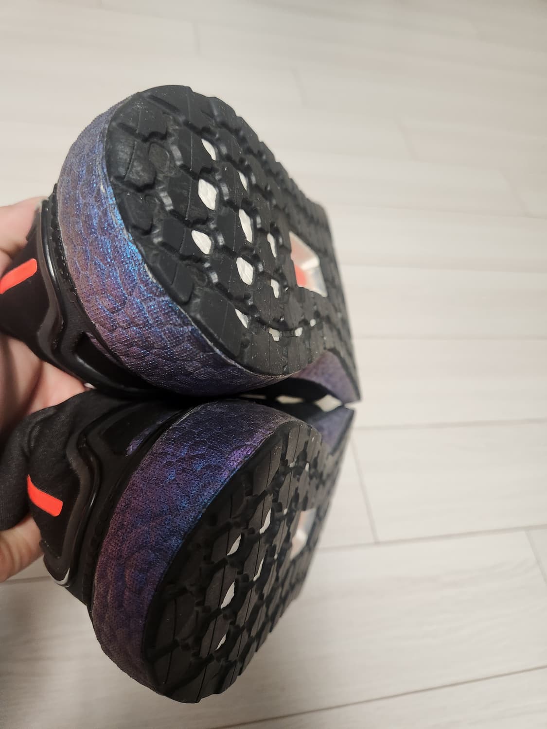 아디다스 운동화 울트라부스트 20 EG1341 러닝화 남녀공용 사이즈26 상품이미지8