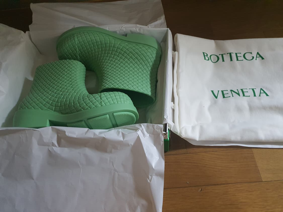 새상품 보테가베네타 파이어맨 러버 앵클 부츠 43사이즈 상품이미지1