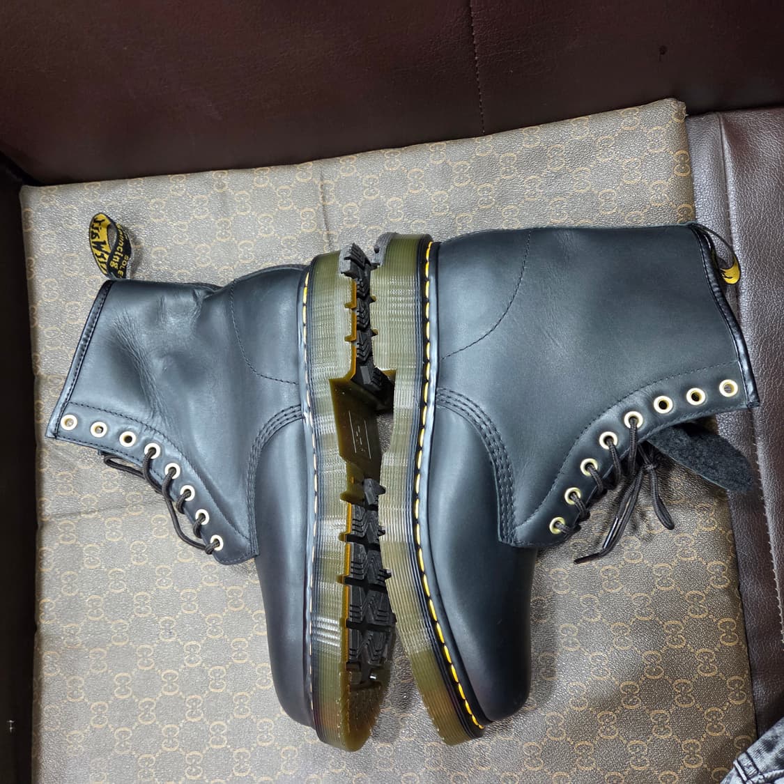 닥터마틴 양털부츠 거의 새 제품 상품이미지9