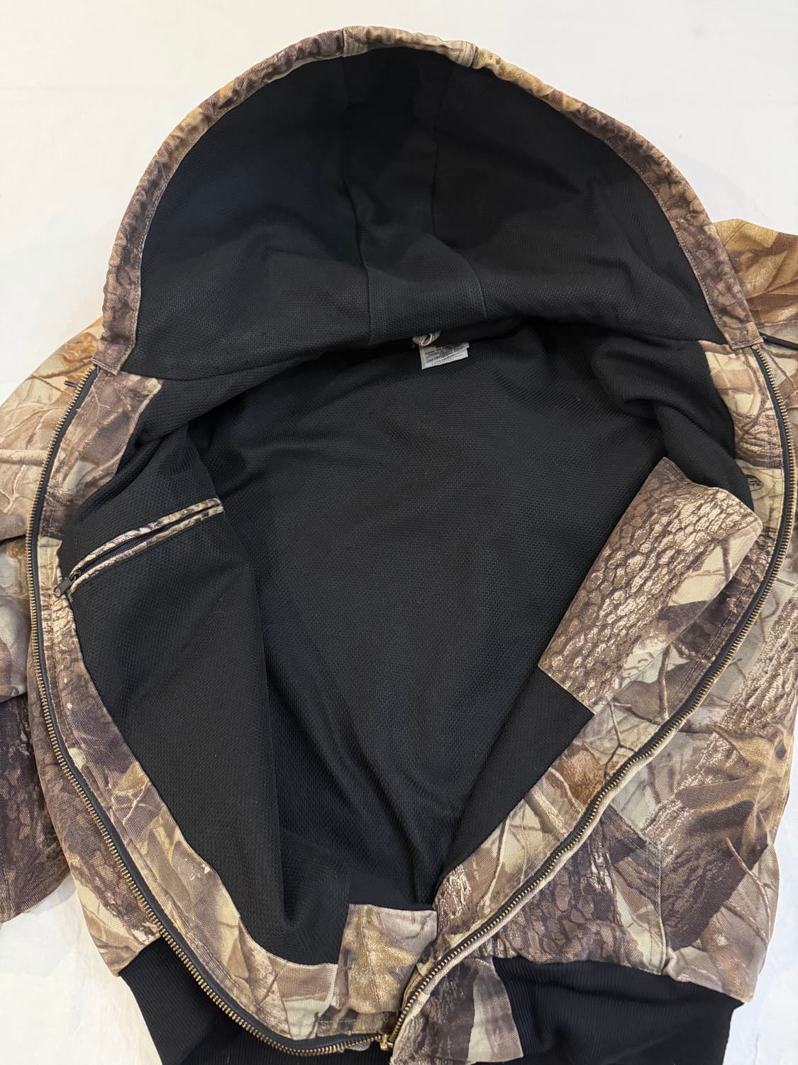 칼하트 가죽탭 리얼트리 액티브 워크자켓 J144 카모 상품이미지6