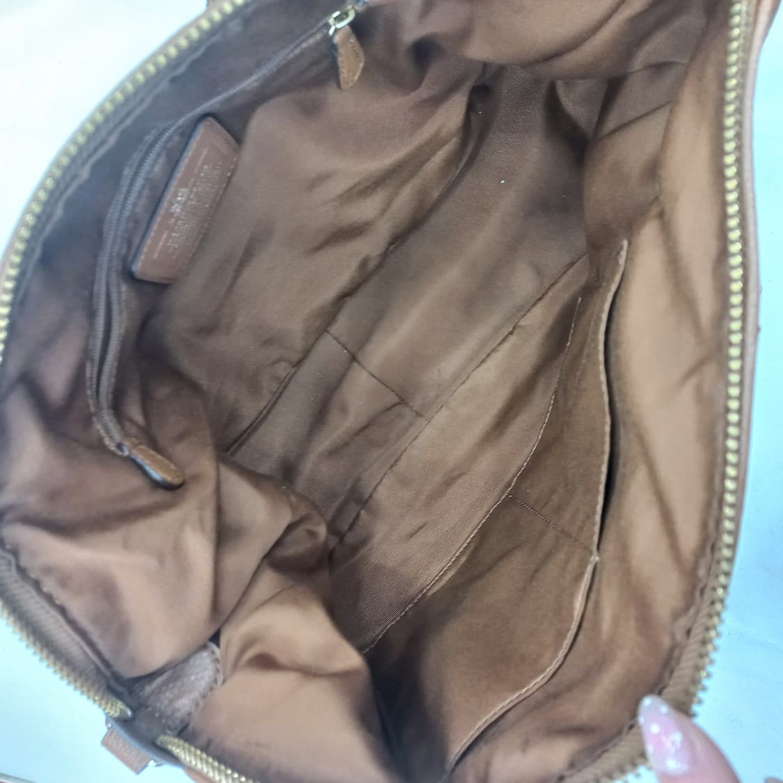 코치가죽도트백 상품이미지3