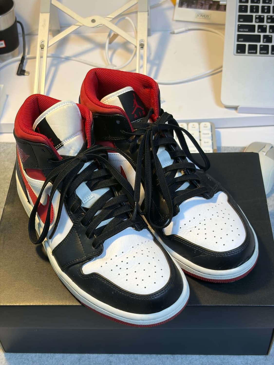 조던1 짐레드 미드 (270) 상품이미지1