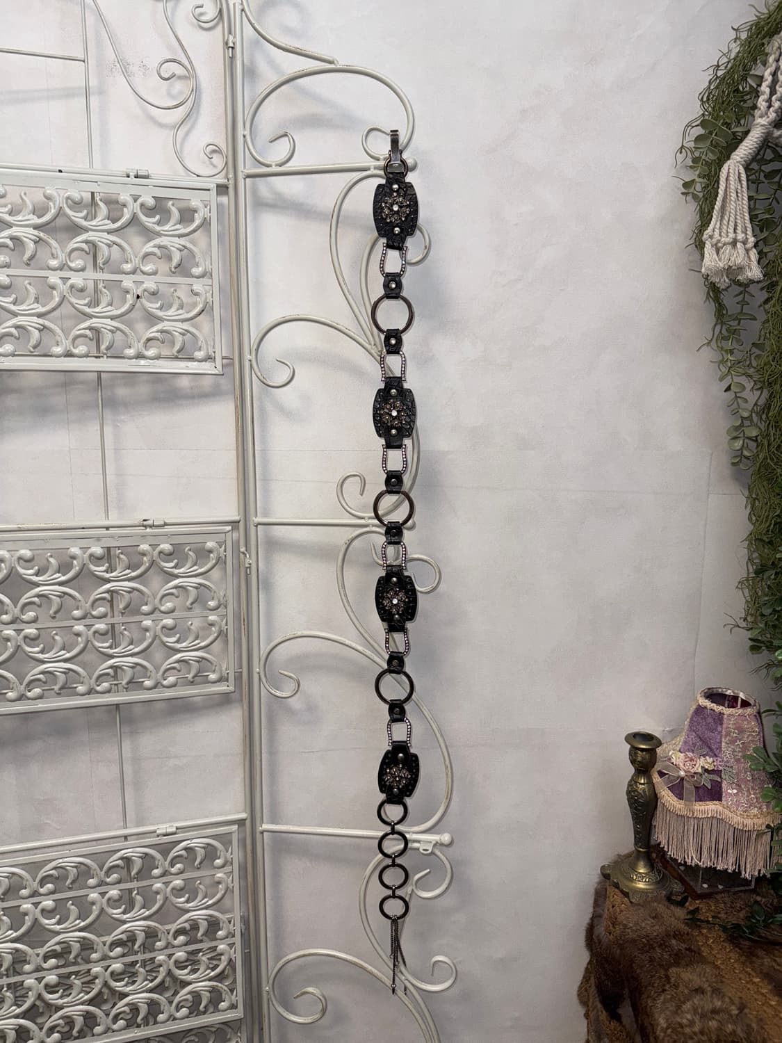 Black oriental floral cubic chain belt 상품이미지4