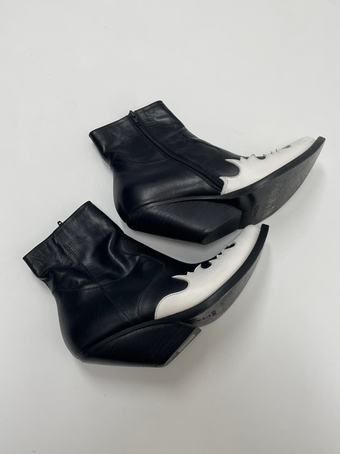 VETEMENTS 상품이미지5