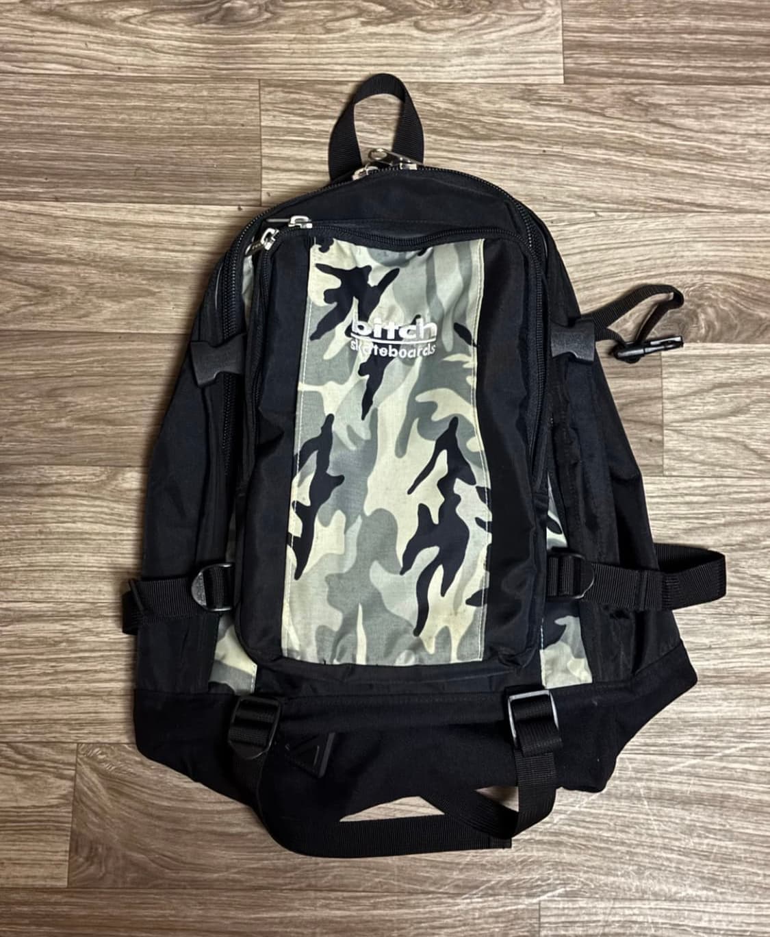 90s bitch skateboards back pack 상품이미지1