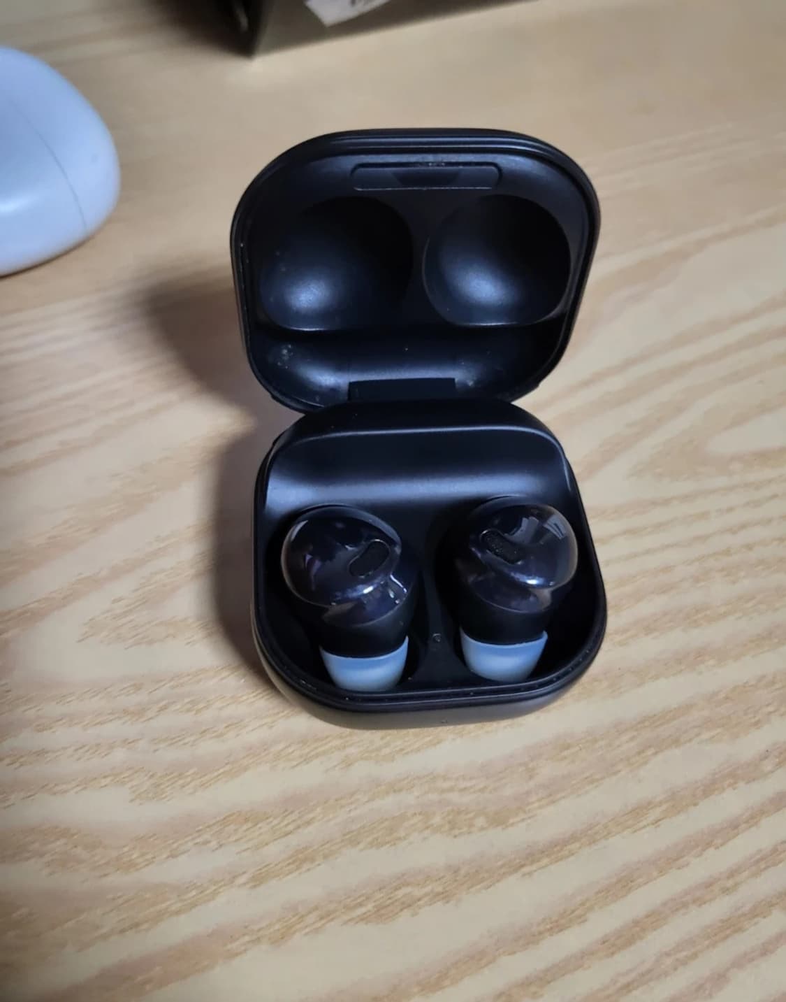 갤럭시 버즈 프로 블랙 상품이미지1