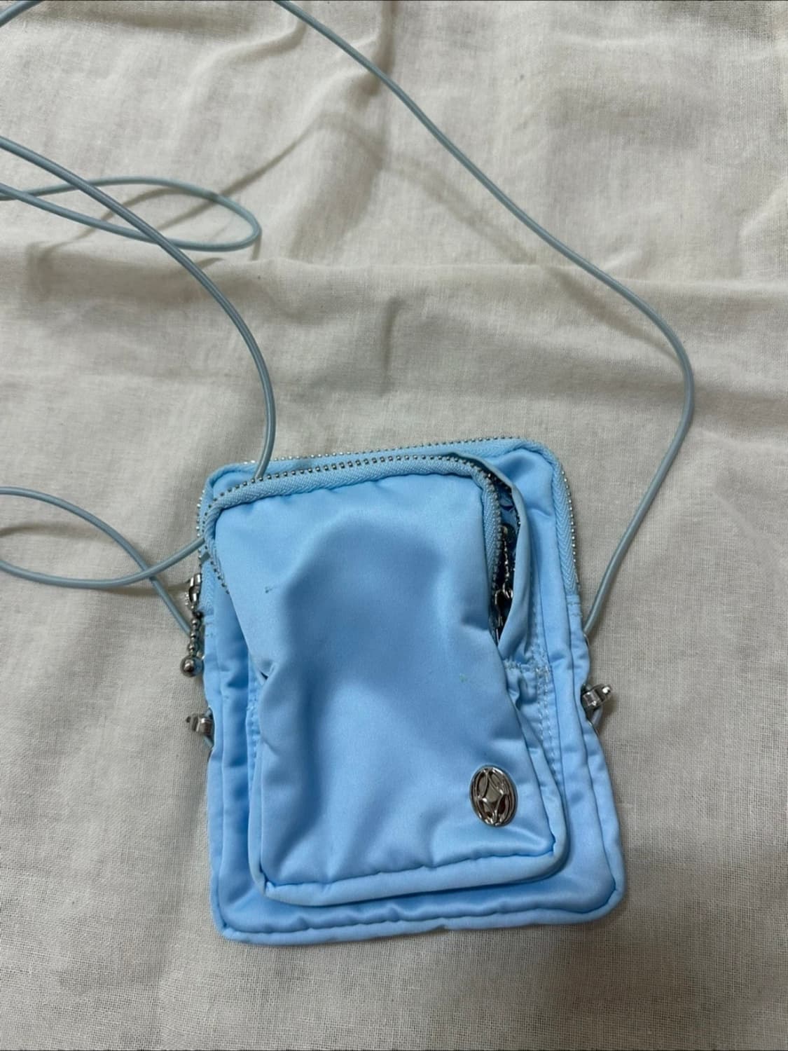 기준 새틴 미니백 스카이블루 상품이미지3