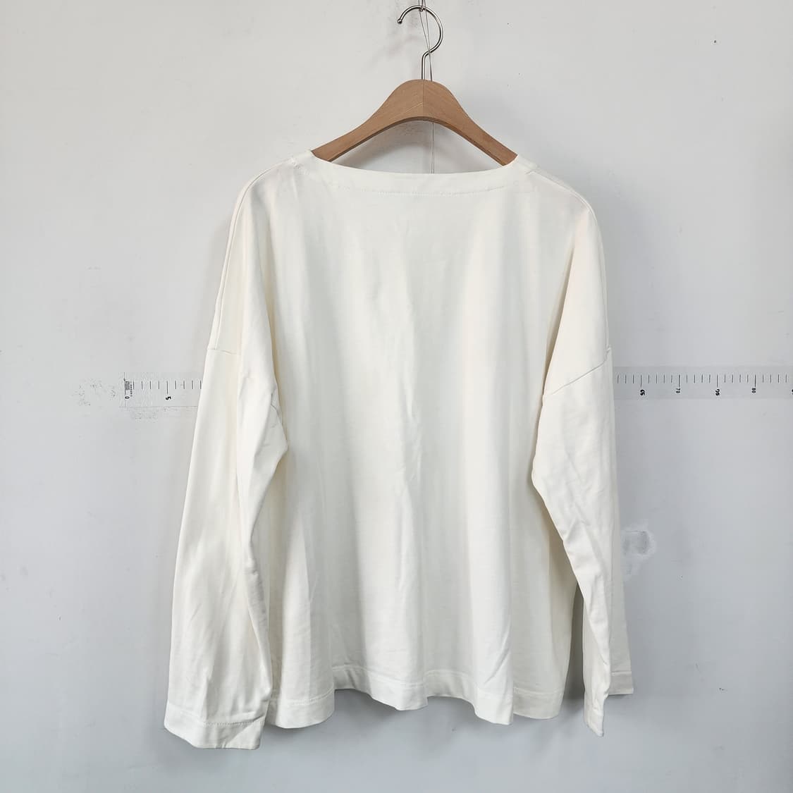 COS 코스 화이트 면 긴팔 티셔츠 상품이미지3