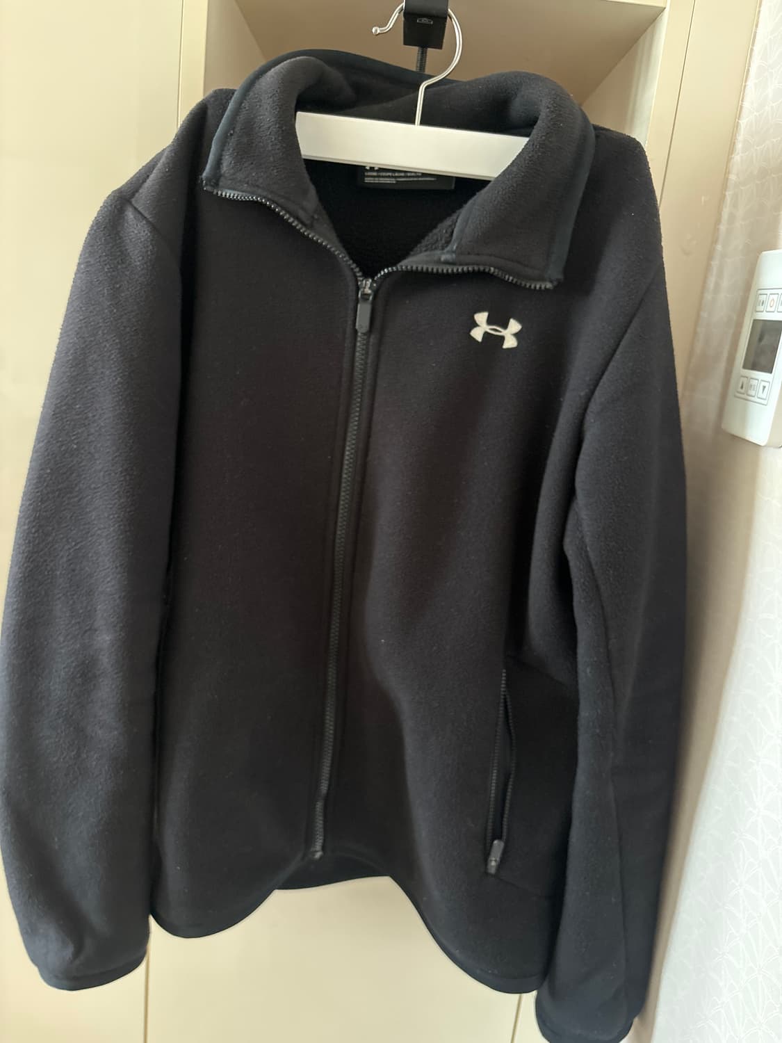 언더아머 후리스 상품이미지1