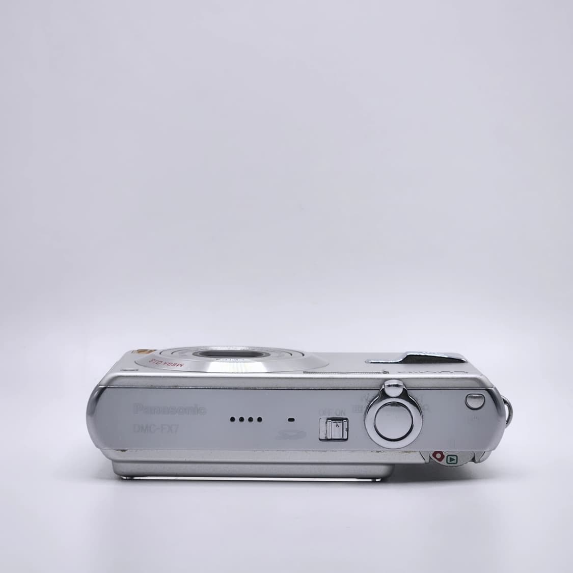작례⭕️ 파나소닉 루믹스 DMC-FX7 실버 디지털카메라 상품이미지5
