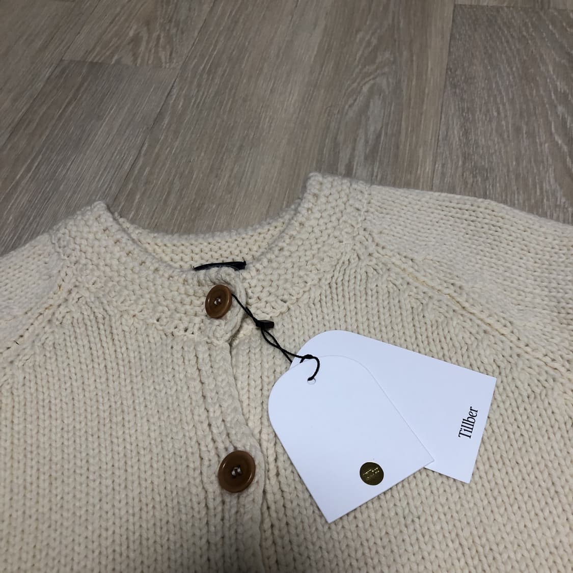 (우먼스 F) 새상품 틸버 Tillber 햄프스 니트 가디건 크림 상품이미지5