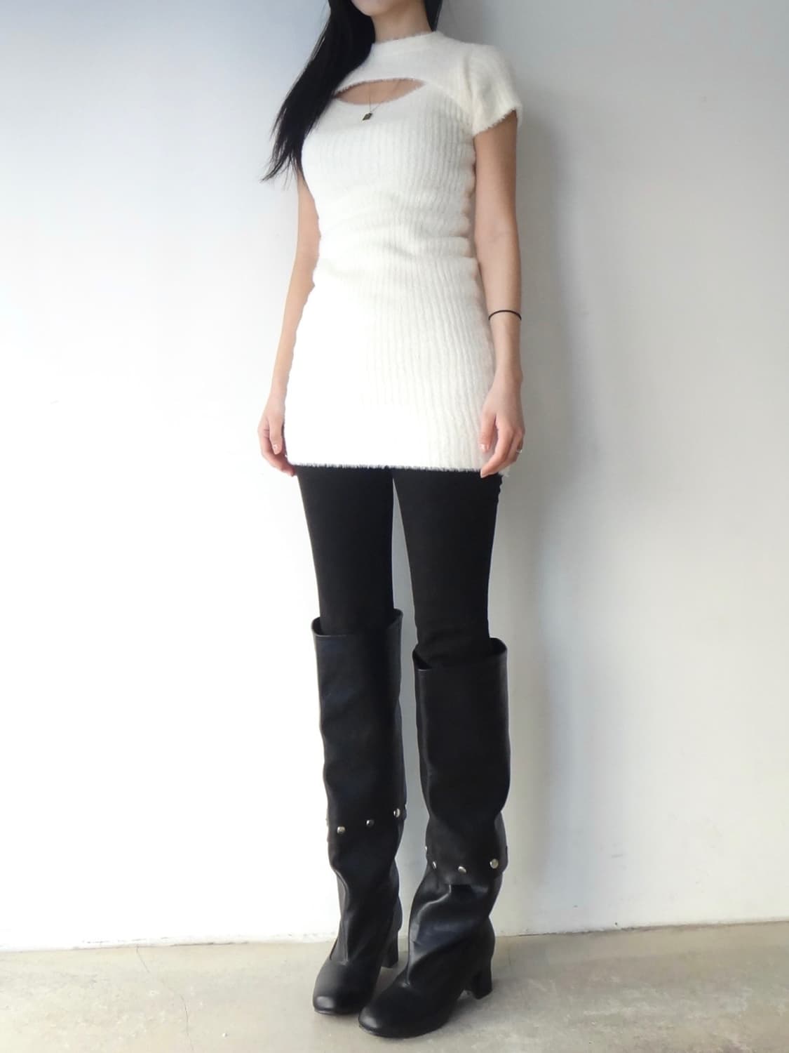 Chest slit slim ops / white 상품이미지5