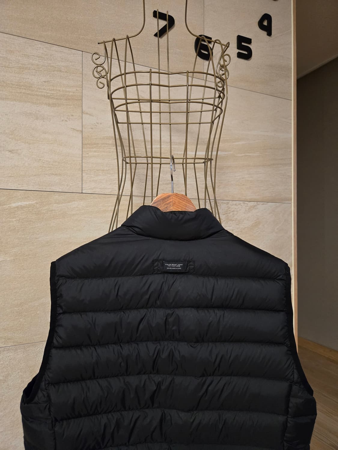 [105] 코오롱스포츠 남성 덕다운 패딩 조끼 상품이미지5