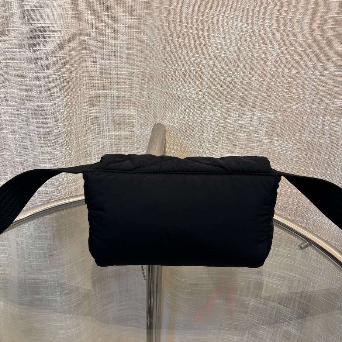 정품 질스튜어트 로젤라 패디드 크로스백     상품이미지6