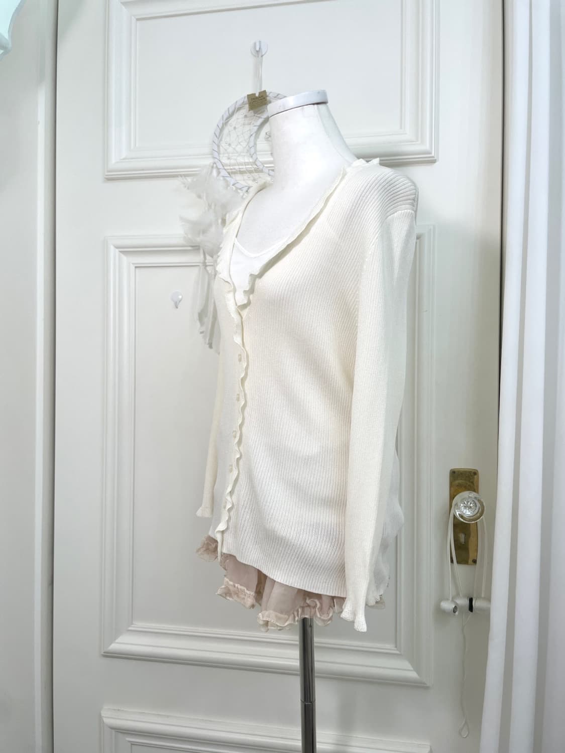 ivory frill v-neck rib cardigan(size-40) 상품이미지2