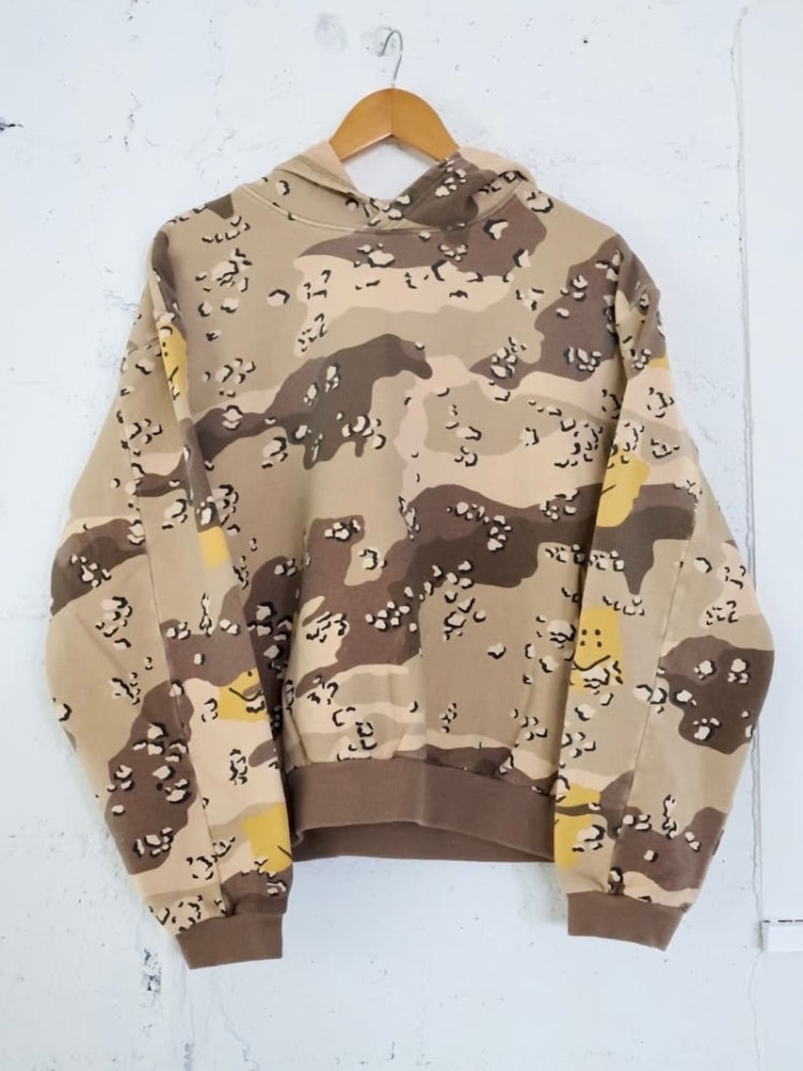 캐피탈 패키쉬 초코칩 카모 후드티 상품이미지1