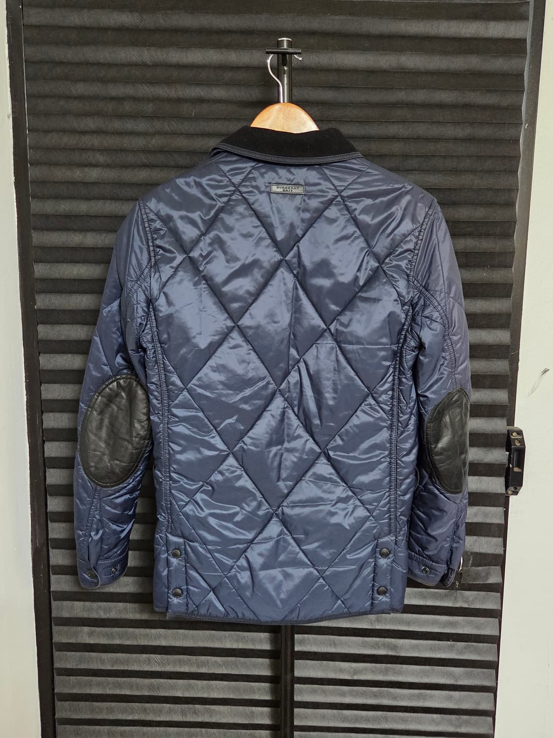 (정품) [버버리] 다이아몬드 퀼팅 자켓 | 00094 상품이미지8