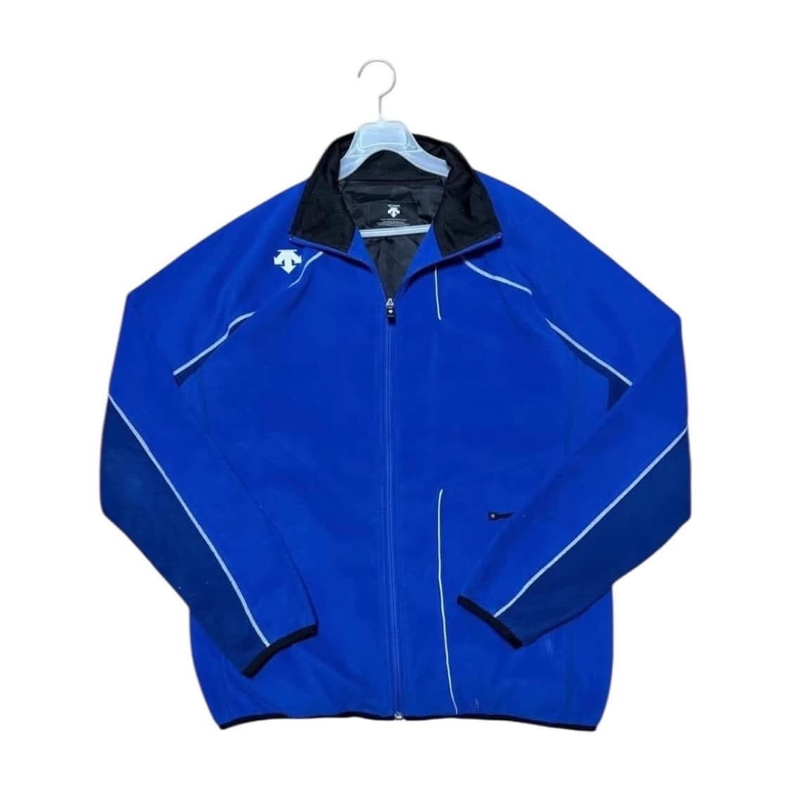 데상트 후리스 상품이미지1