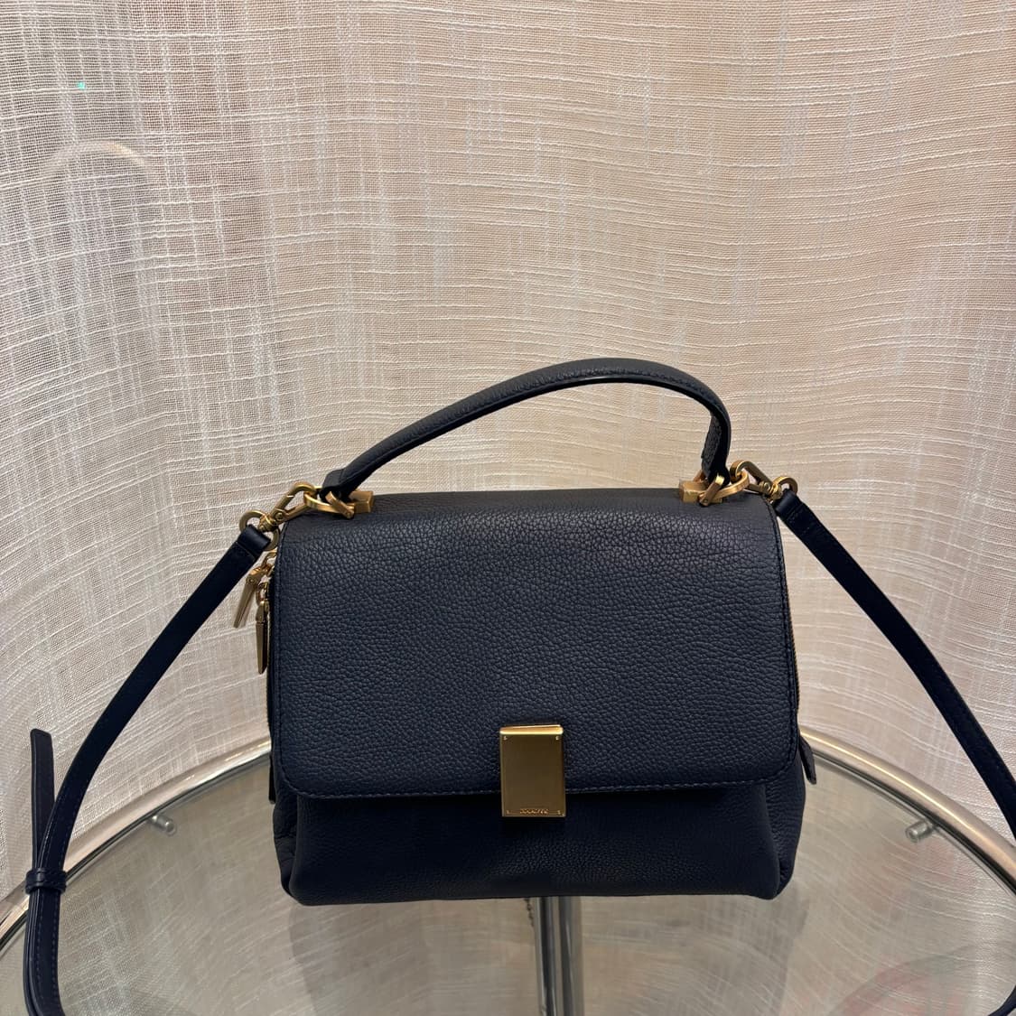 정품 쿠론 소가죽 사첼백     상품이미지2