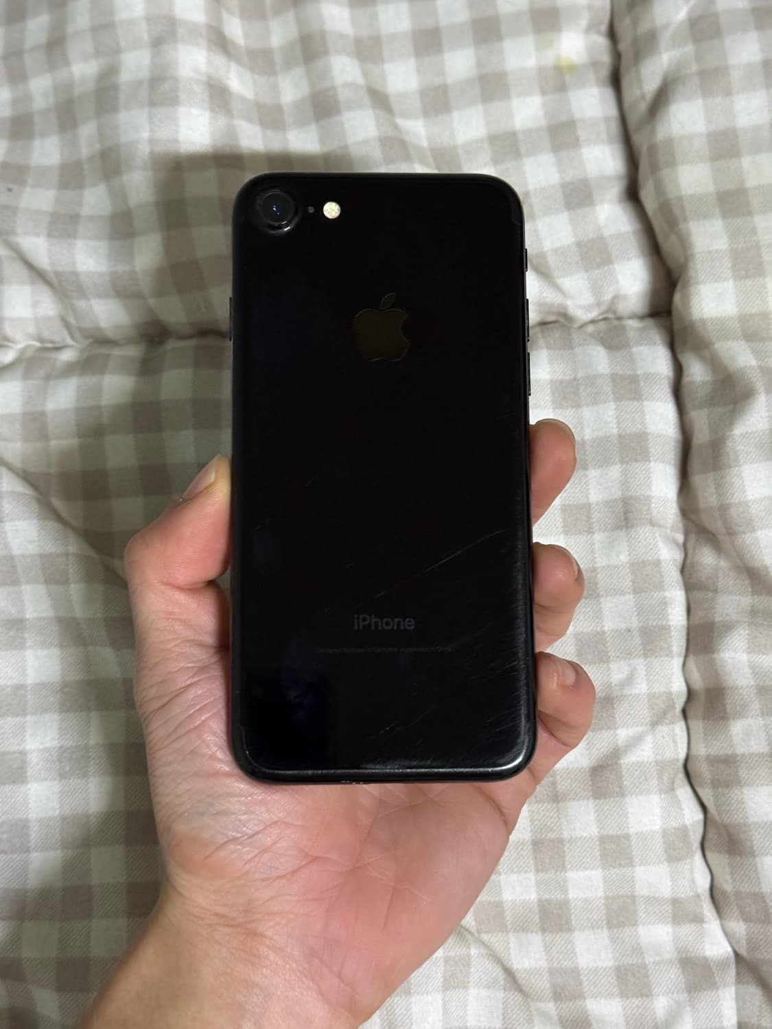 아이폰7 제트블랙 128GB 상품이미지1