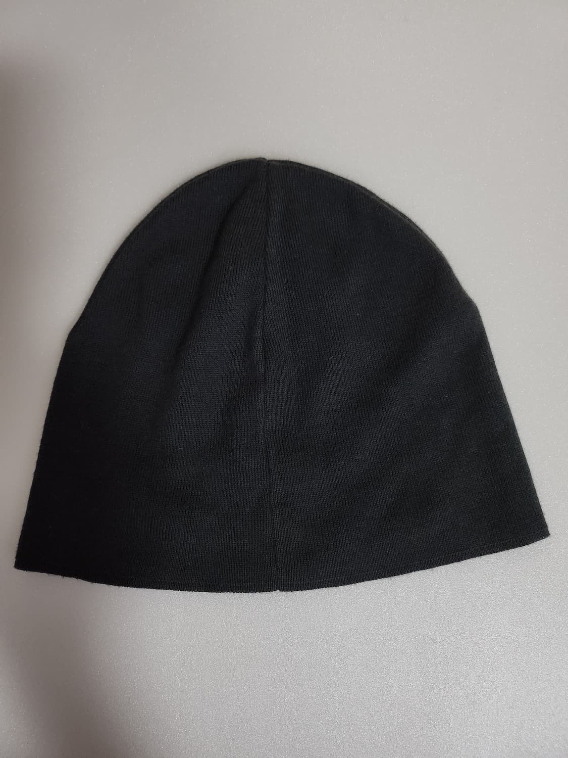 엠포리오 알마니 비니 상품이미지2