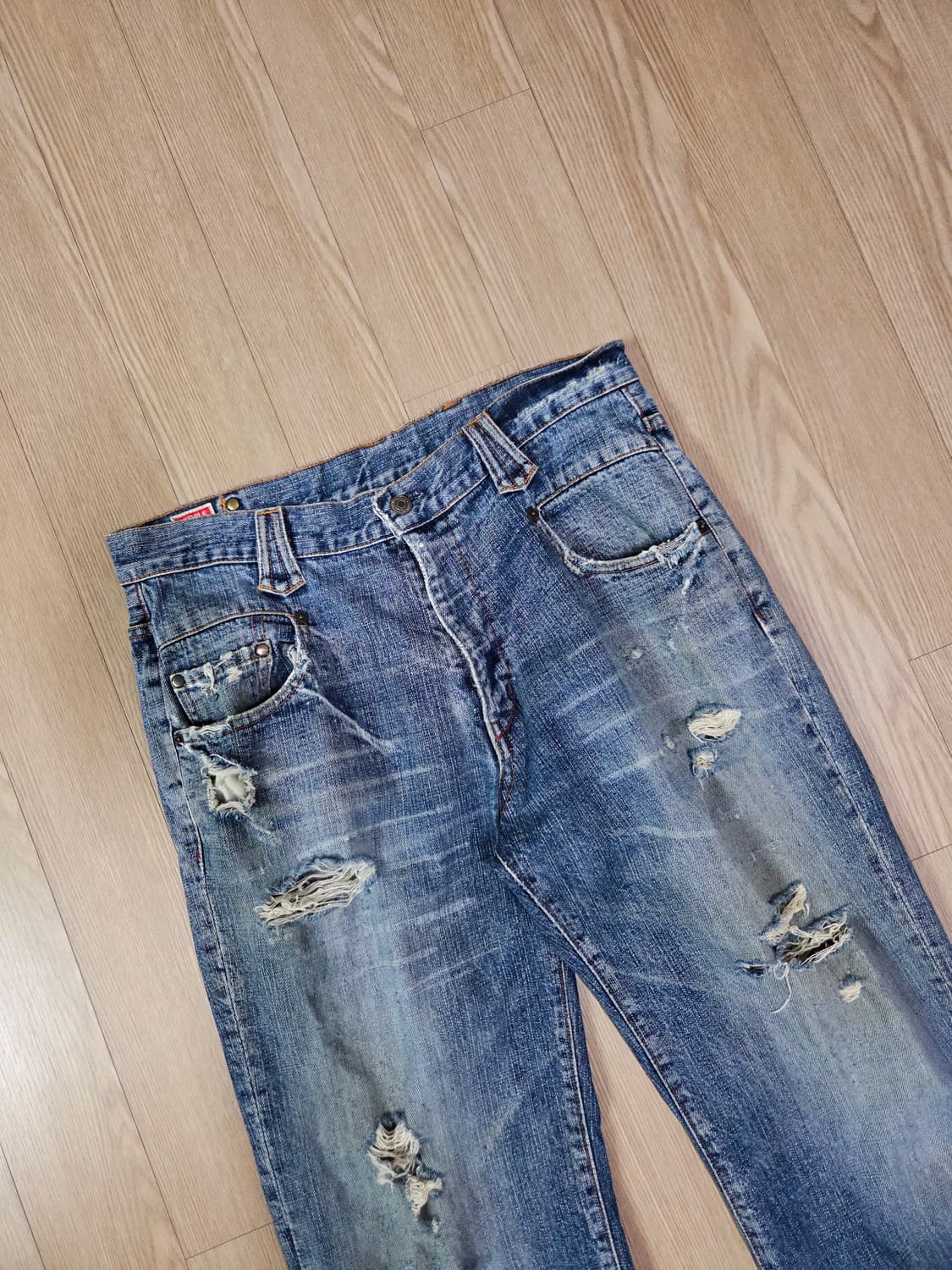 PEOPLE JAPAN 신치백 워싱 디테일 데님 팬츠 상품이미지4