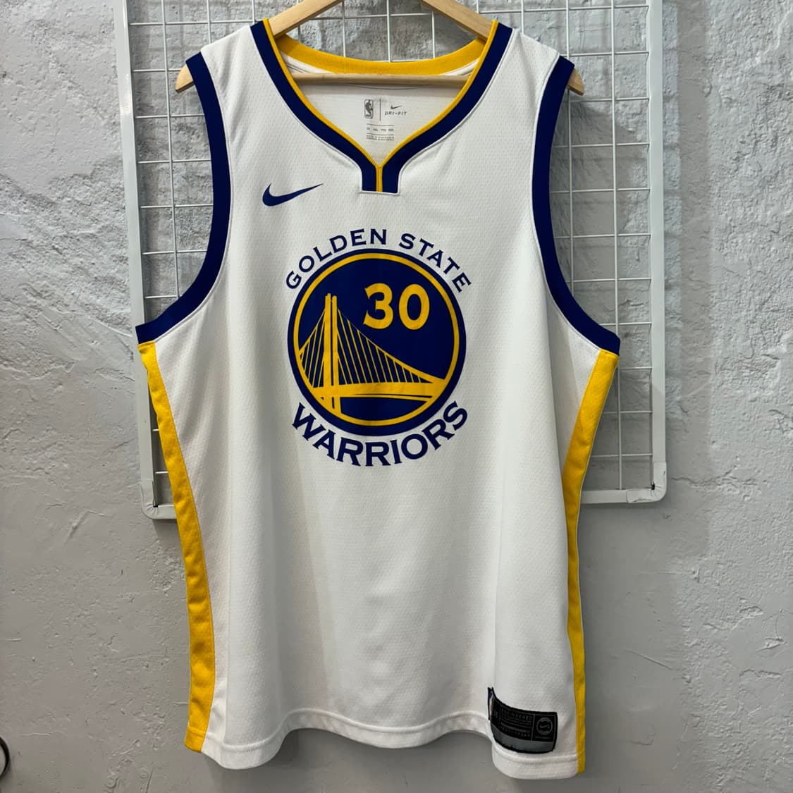 나이키 X NBA 골든스테이트 스테판 커리 마킹 슬리브리스 유니폼 2XL 상품이미지2