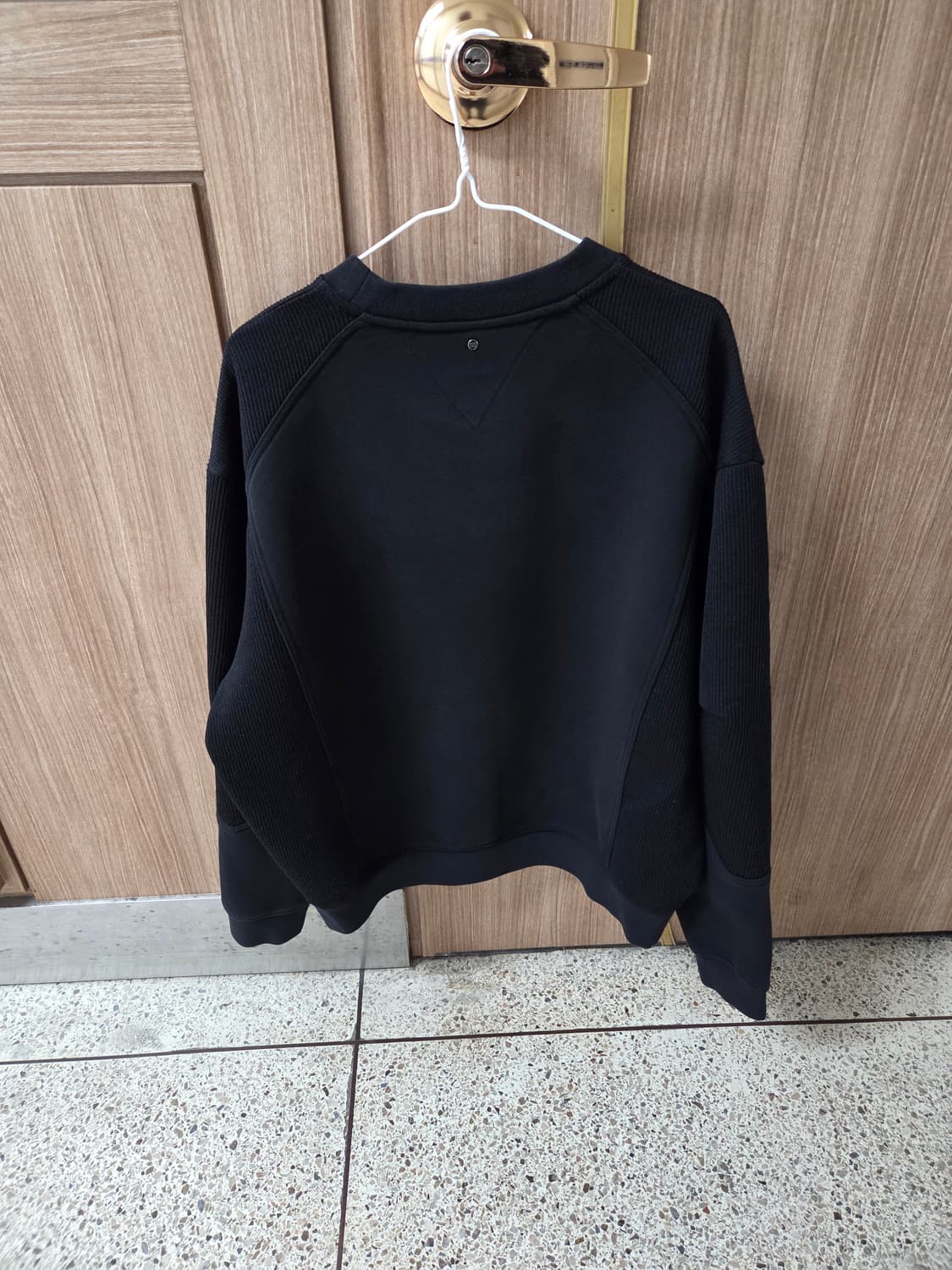 시스템옴므 블랙 맨투맨 100 상품이미지2