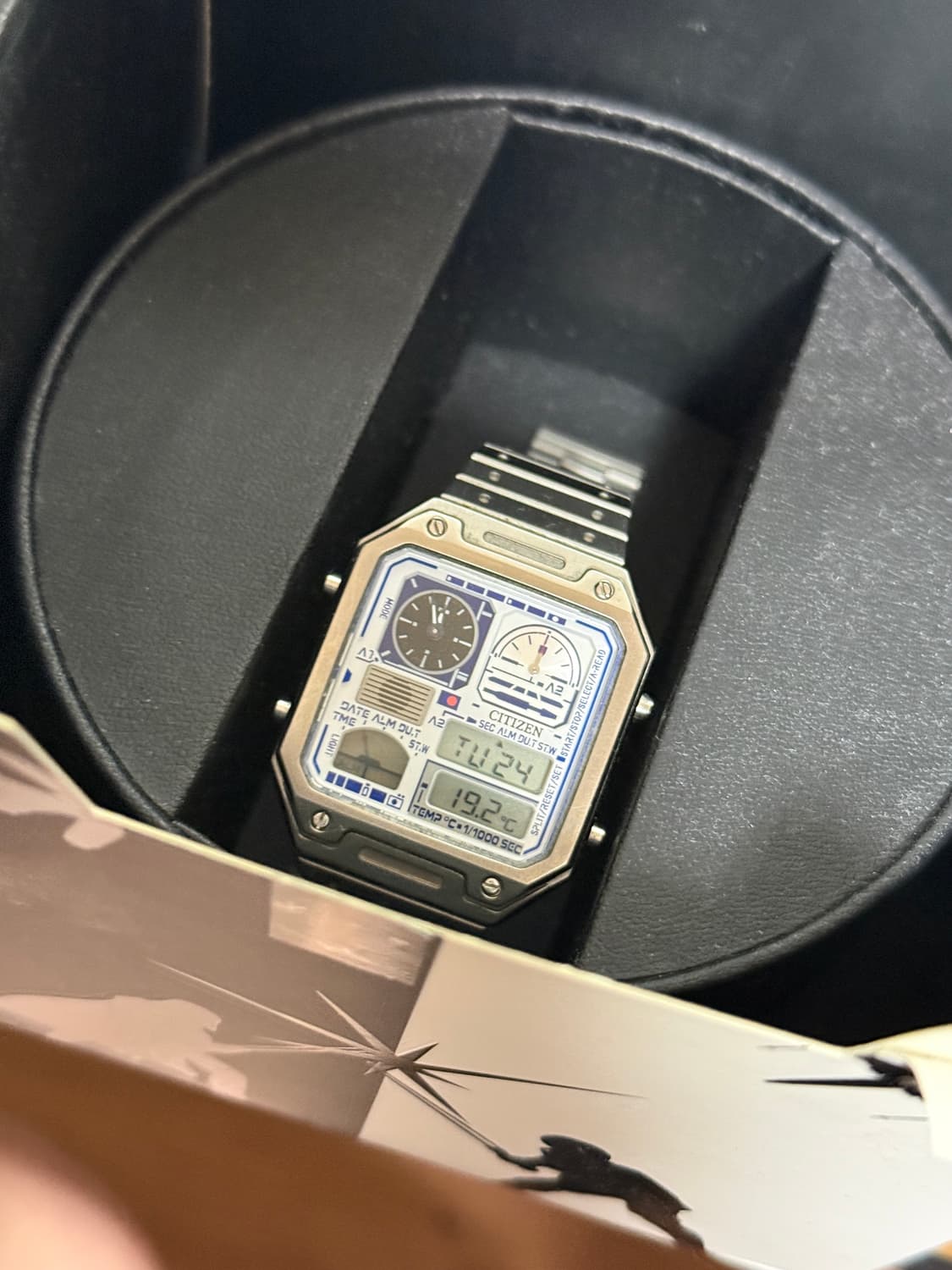 시티즌 아나디지템프 스타워즈 실버 한정판 JG2121-54A 상품이미지3