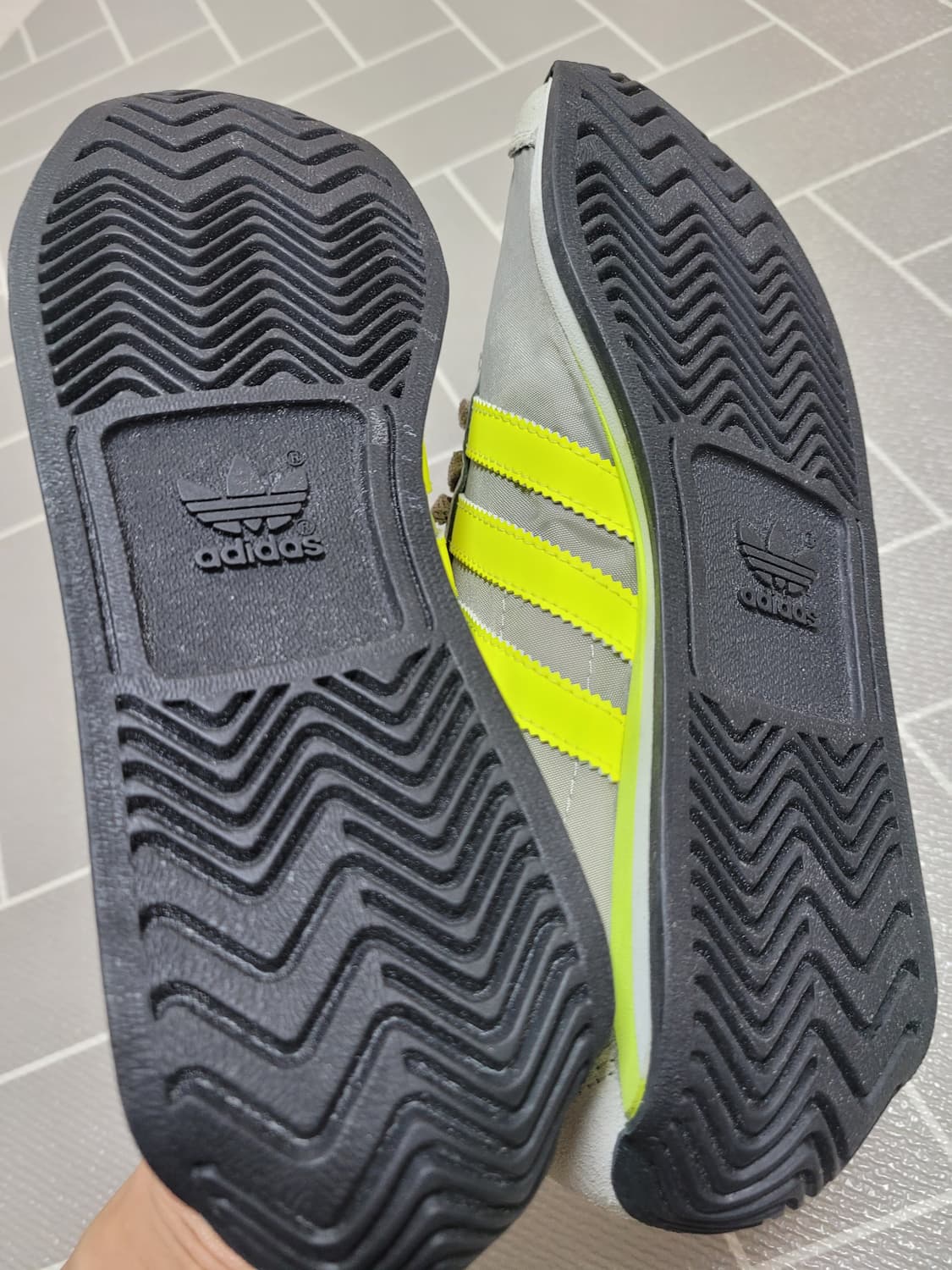 새상품) 아디다스 컨트리 OG  250 상품이미지6