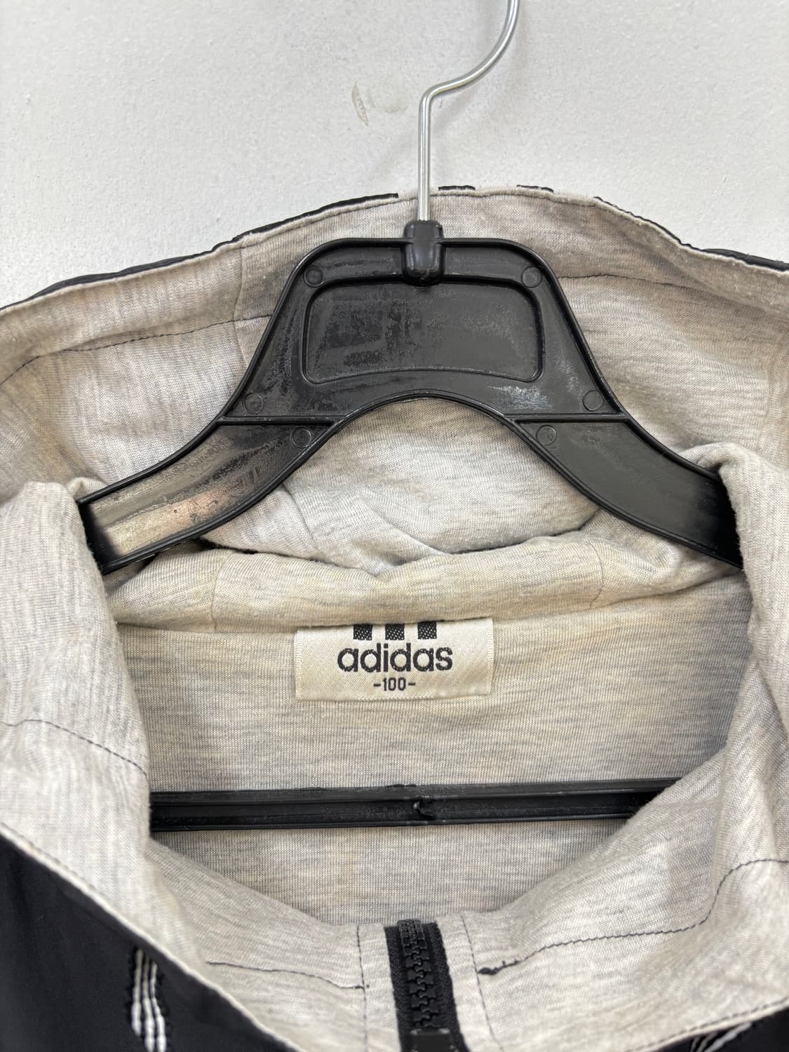 아디다스 올드스쿨 바람막이 상품이미지4