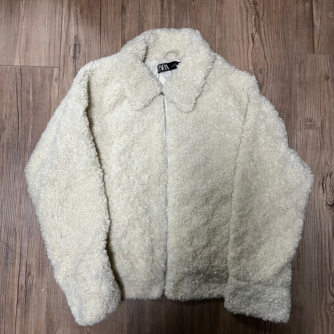 [Zara] 자라 화이트 퍼자켓 상품이미지1